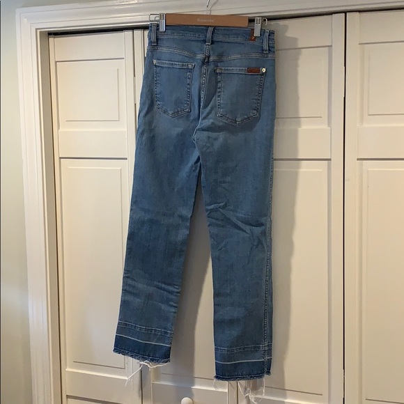 7 for All Mankind Edie High Waisted Crop Denim - Picture 3 of 3